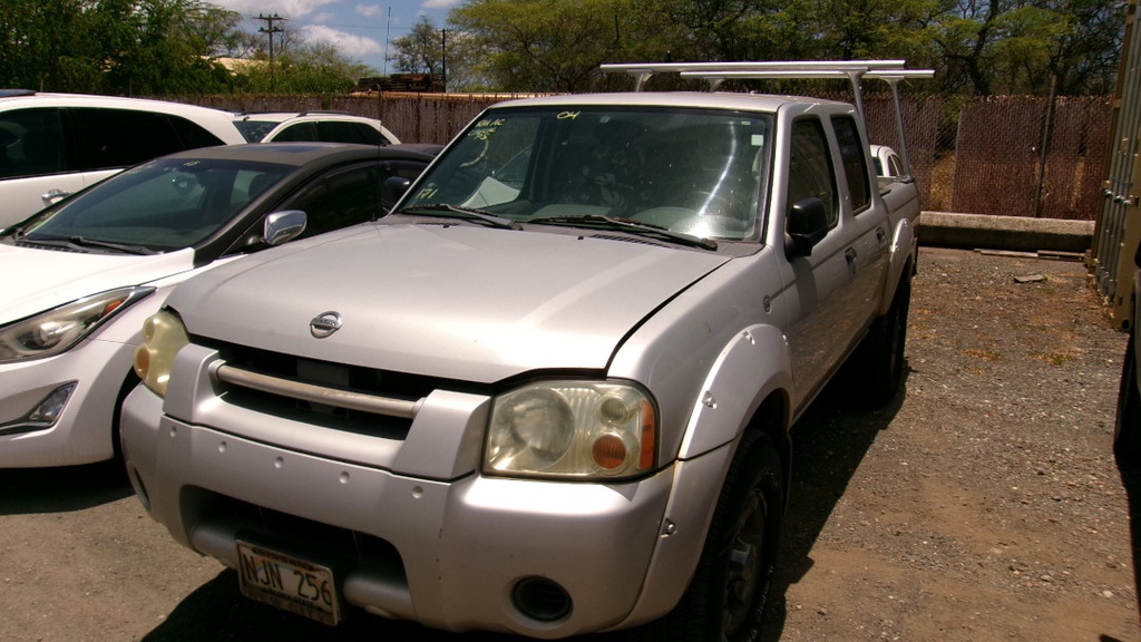 NISS Frontier XE 2004 NJN256