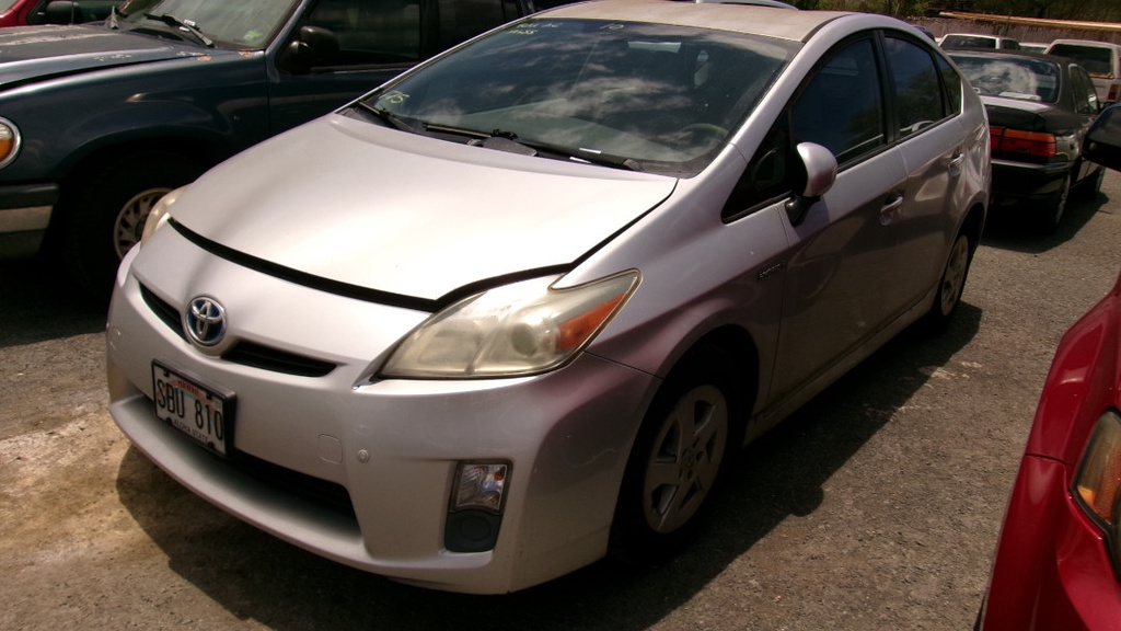 TOYT Prius 2010 SBU810