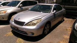 LEXS ES330 2005 NZN798-99