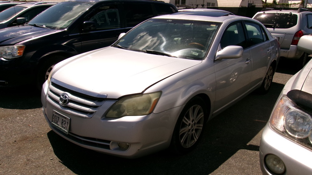 TOYT Avalon 2006 PDZ831-99