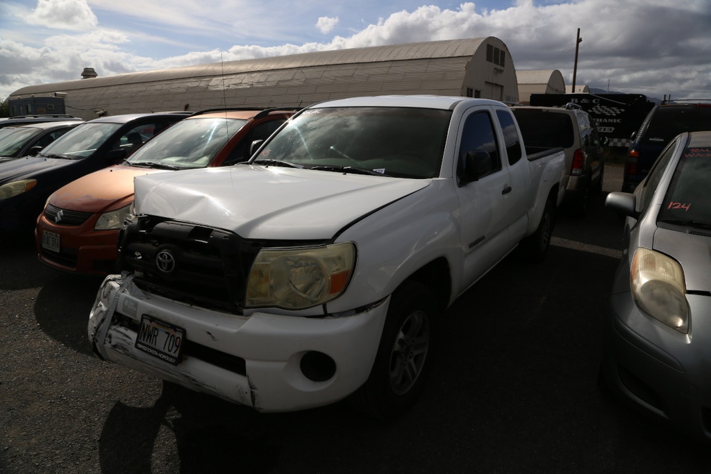 TOYT Tacoma 2005 NWR709