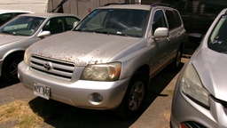 TOYT Highlander 2006 NZV842-CC