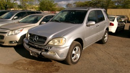 MERZ ML320 2002 JXX698-FF