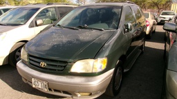 TOYT Sienna XLE 2001 JSS114-FF