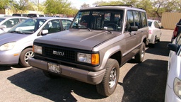 ISU Trooper 1989 FFZ294-GG
