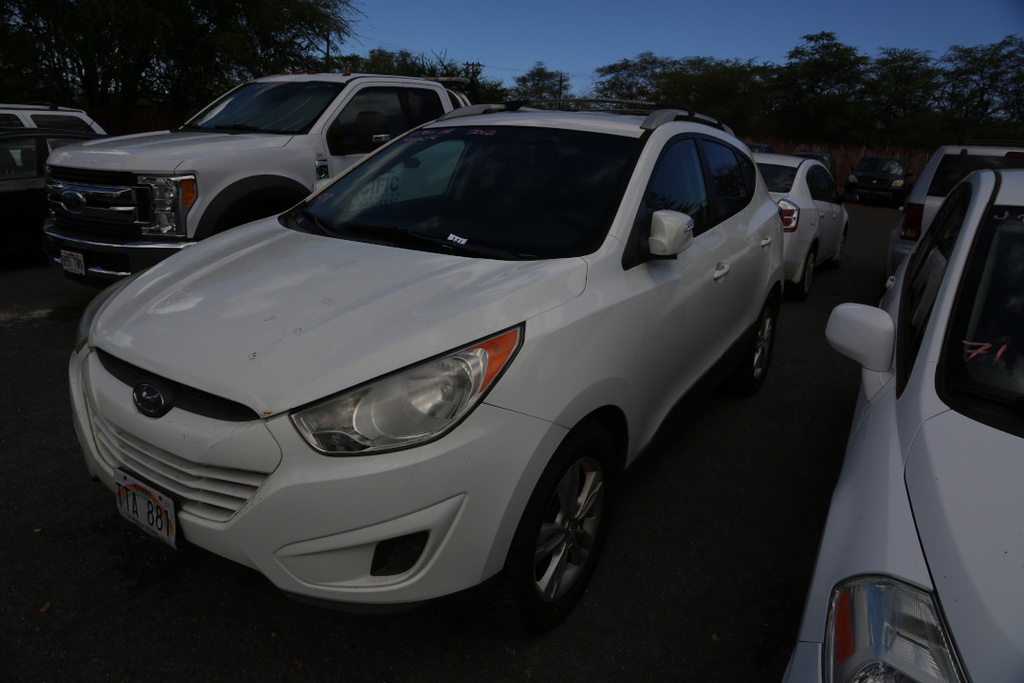 HYUN Tuscon 2012 TTA881