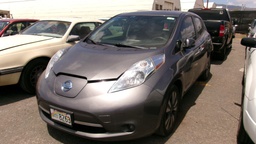 NISS Leaf 2017 EV8263-HH