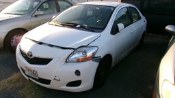 TOYT Yaris 2011 ES008-HH