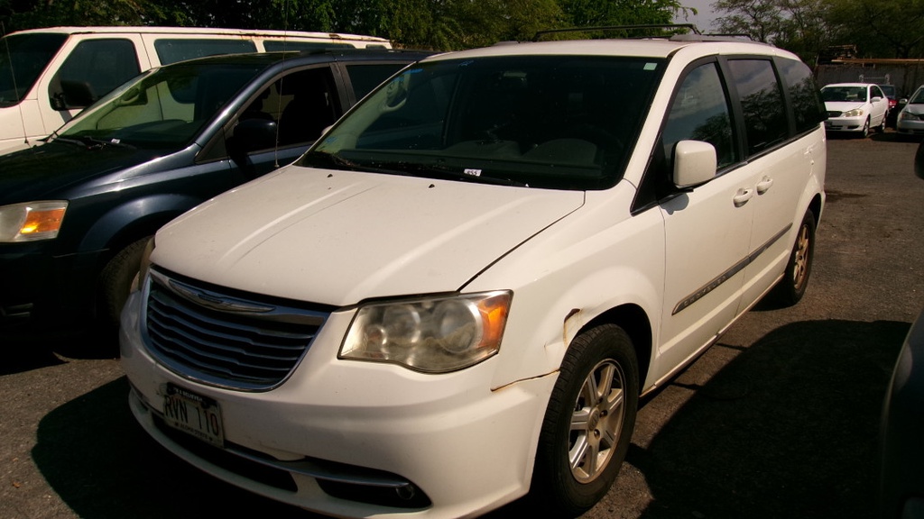 CHRY Town &amp; Country 2012 RVN110-II