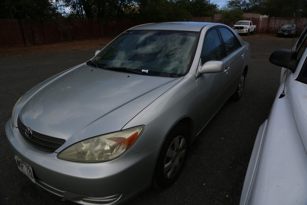 TOYT Camry LE 2004 NGP722