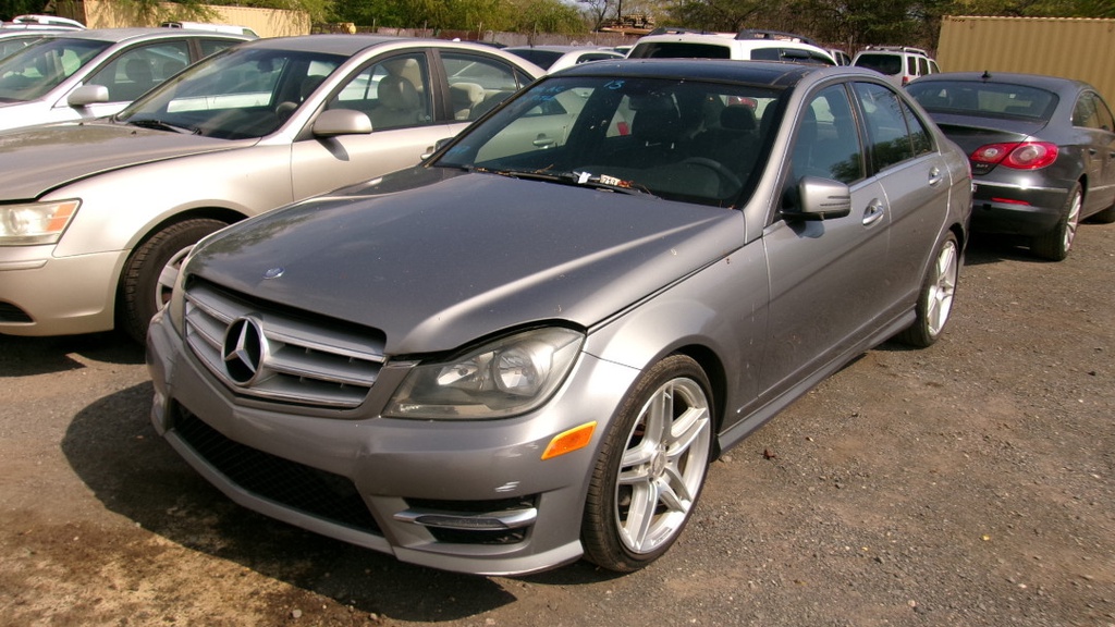 MERZ C250 2013 7PAA515-JJ