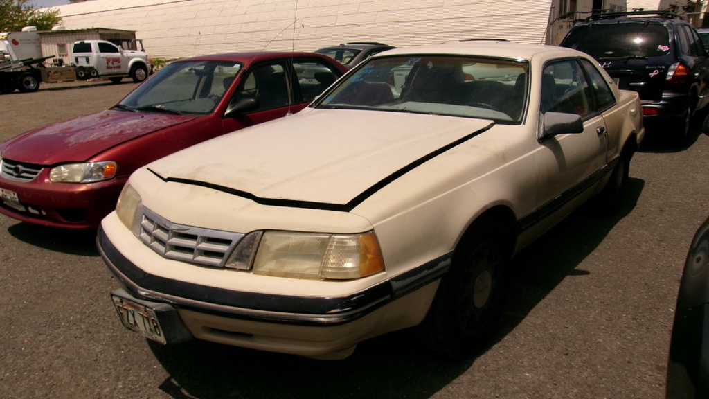 FORD Thunderbird 1987 FZX778-LL