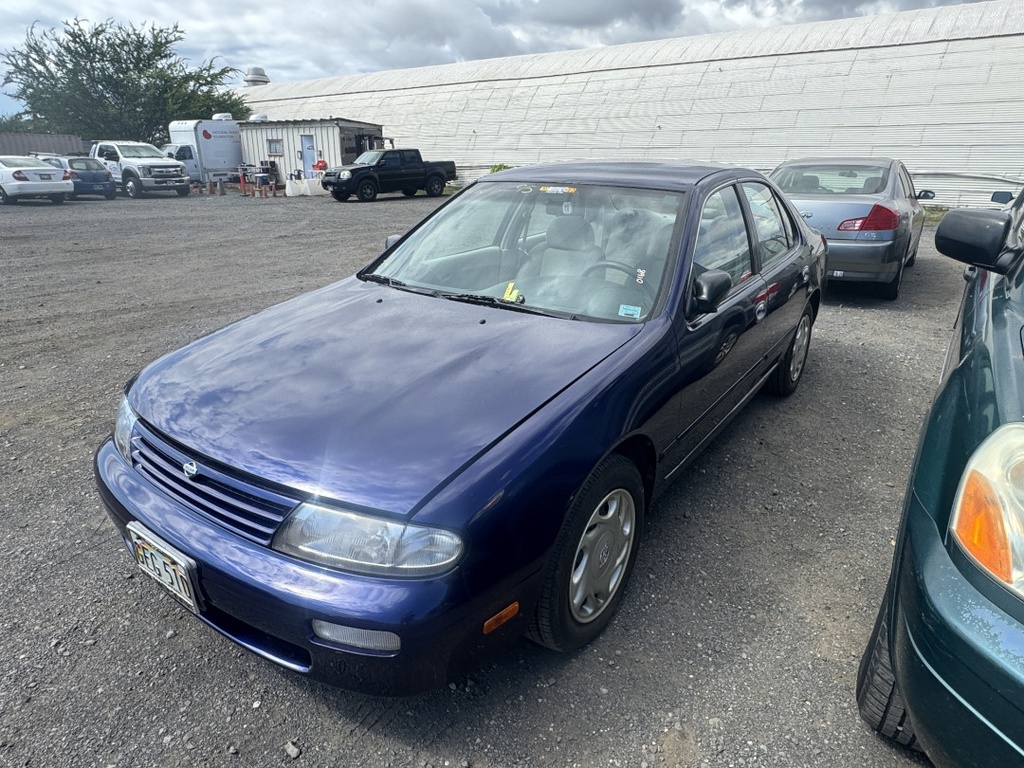 NISS Altima 1996 GEG510-MM