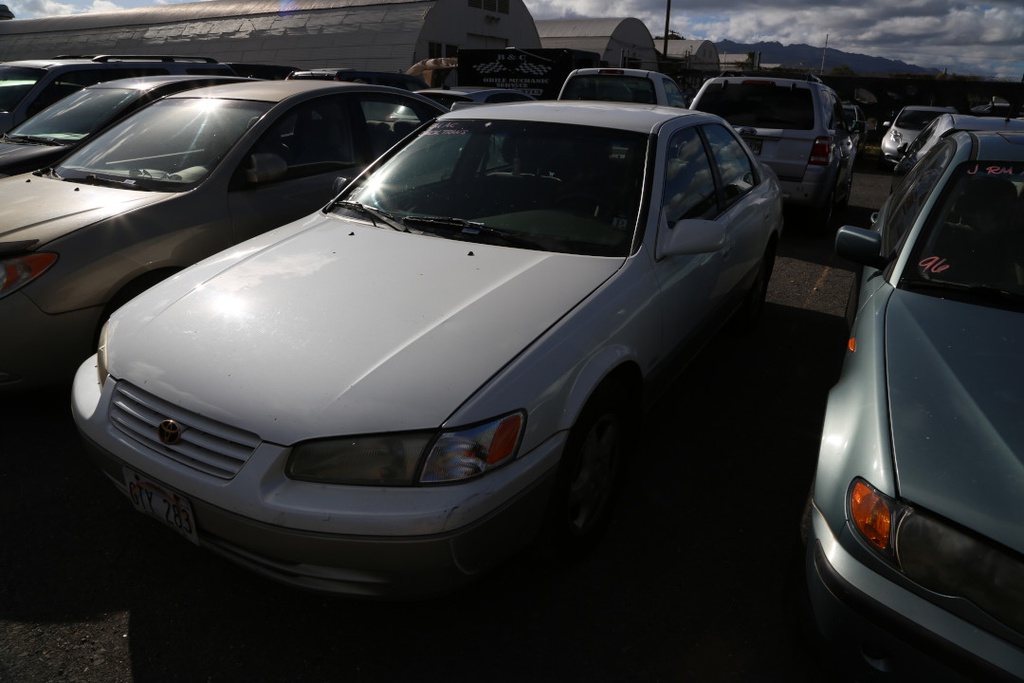 TOYT Camry 1998 GTY283