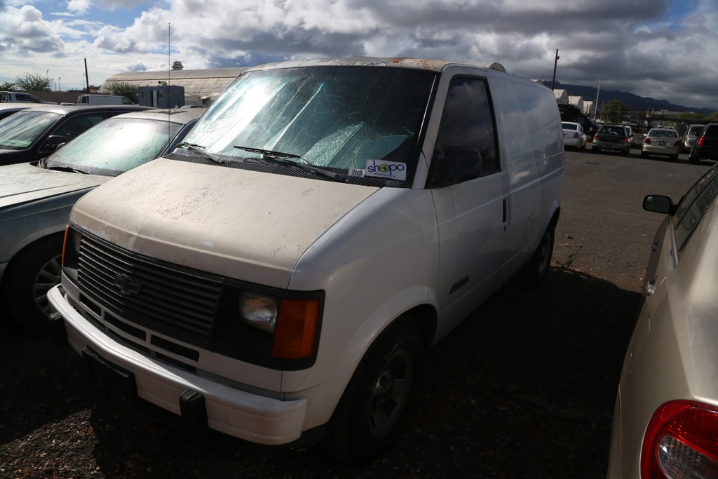 CHEV Astrovan 1992 TVZ074-5