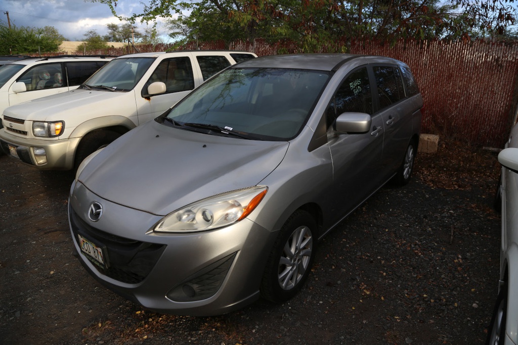 MAZD 5 2012 LCD871