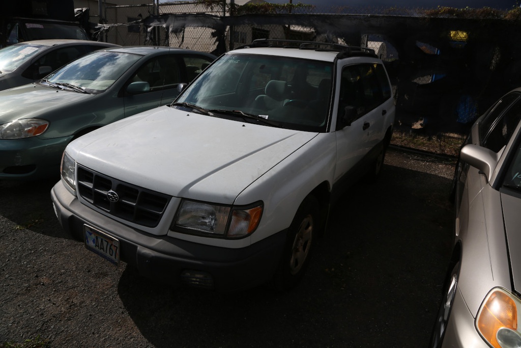 SUBA Forester 2000 AA767