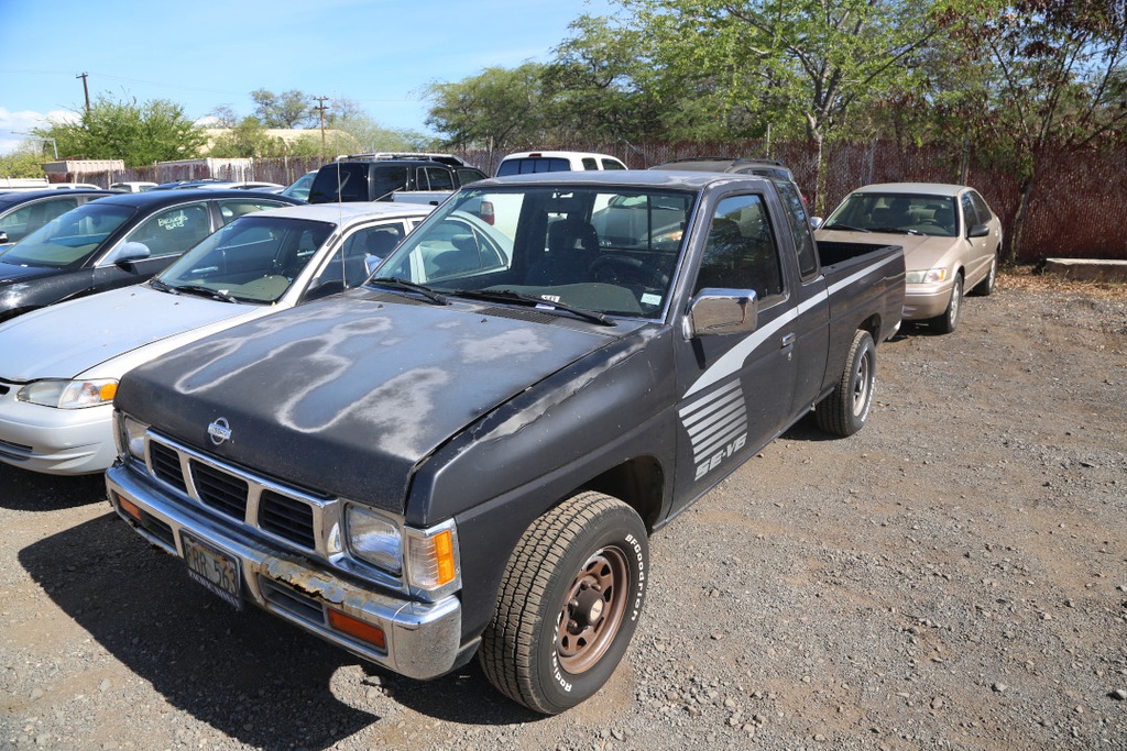 NISS King Cab 1994 FRR563
