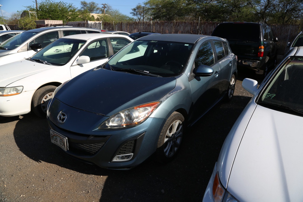 MAZD 3 2011 RGB654