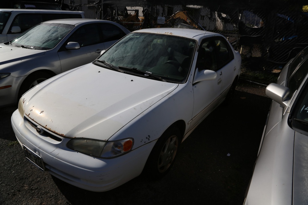 TOYT Corolla 1999 JPE276
