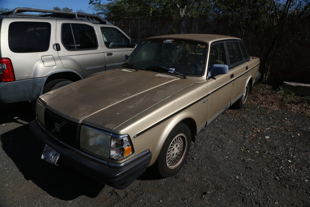 VOLV 240 1993 RVB612