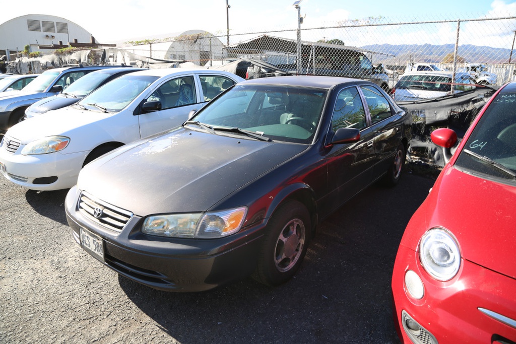 TOYT Camry 2000 JCS588