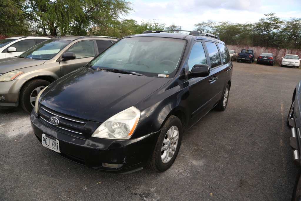 KIA Sedona 2006 PGJ687
