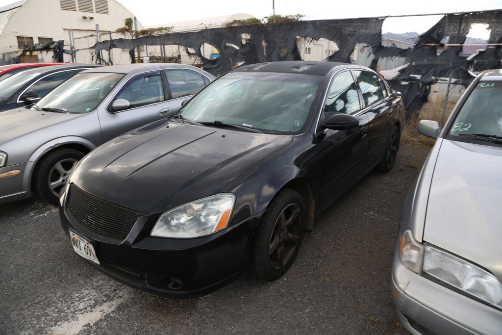 NISS Altima 2005 NVU691