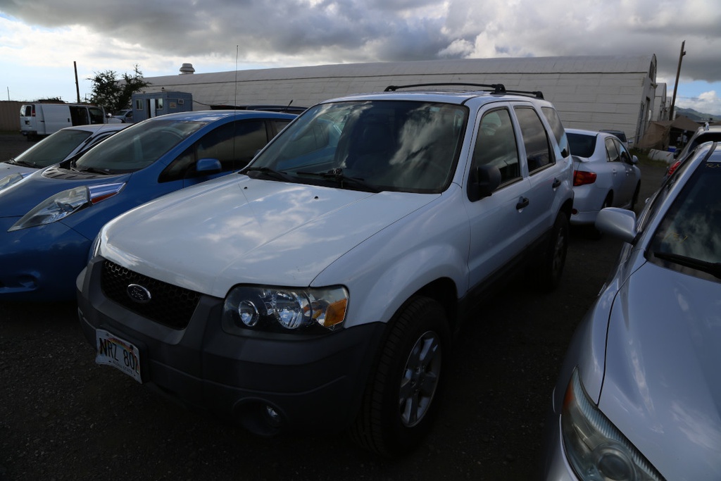 FORD Escape 2005 NRZ802