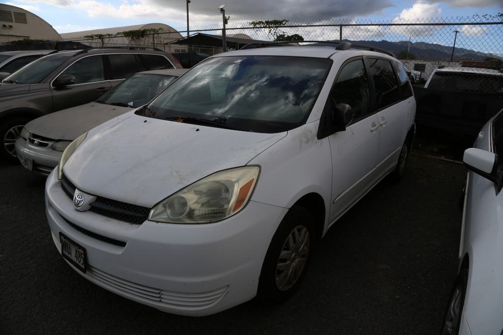 TOYT Sienna 2004 NNA485