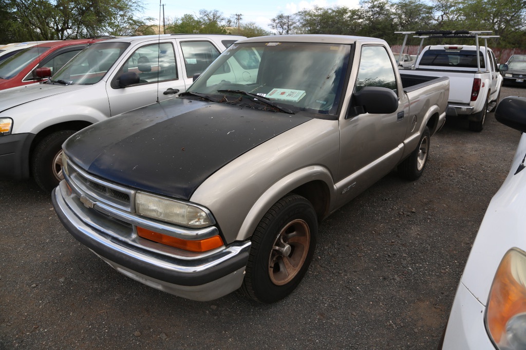 CHEV S10 1999 GZZ527-100