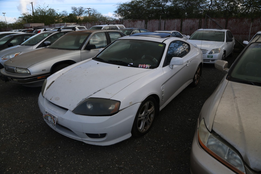 HYUN Tiburon 2006 SNN978-100