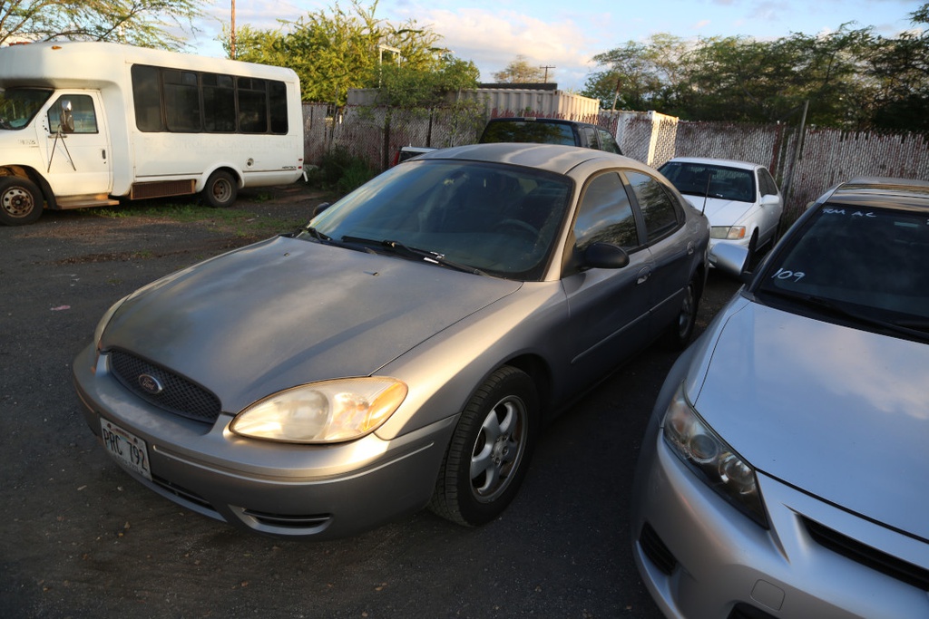 FORD Taurus 2006 PRC792