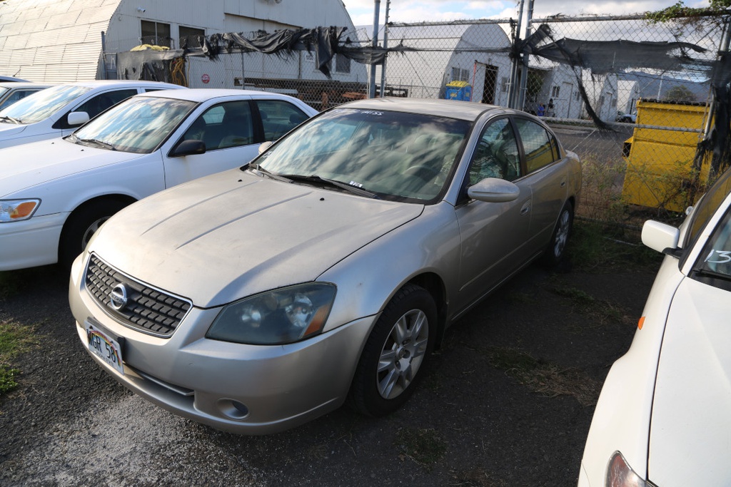NISS Altima 2005 WGR581-11