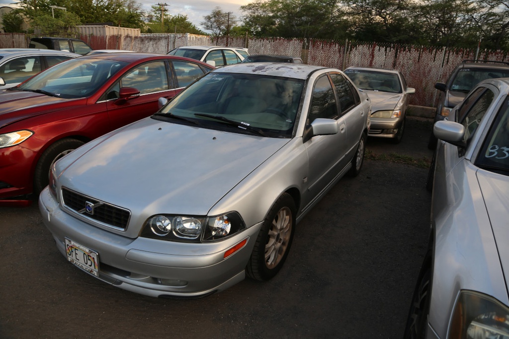 VOLV S40 2004 SFE051