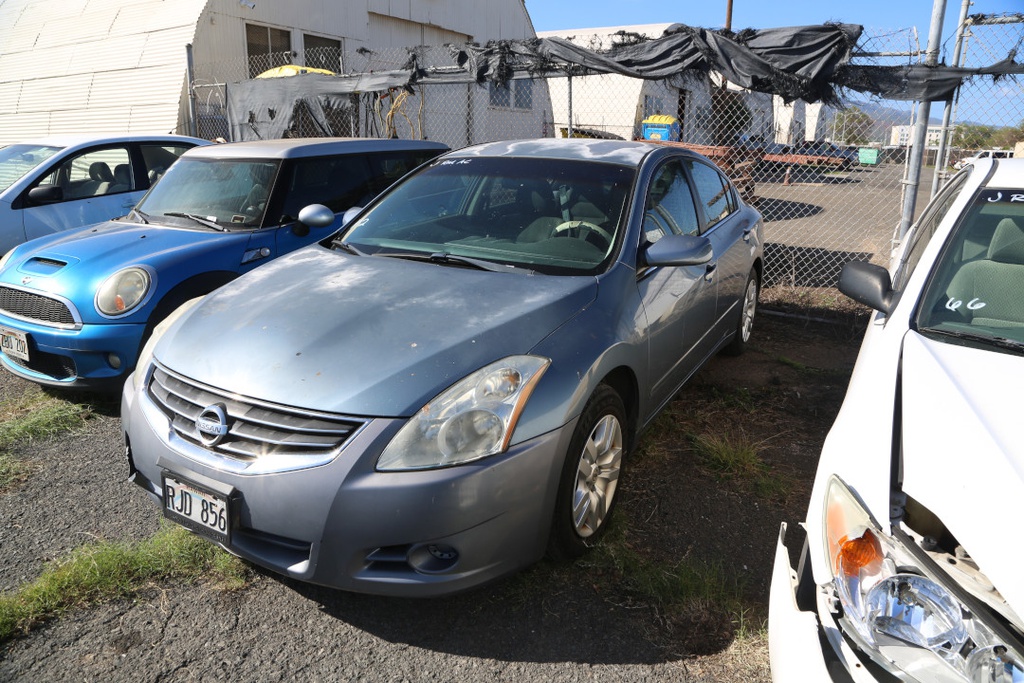 NISS Altima 2011 RJD856