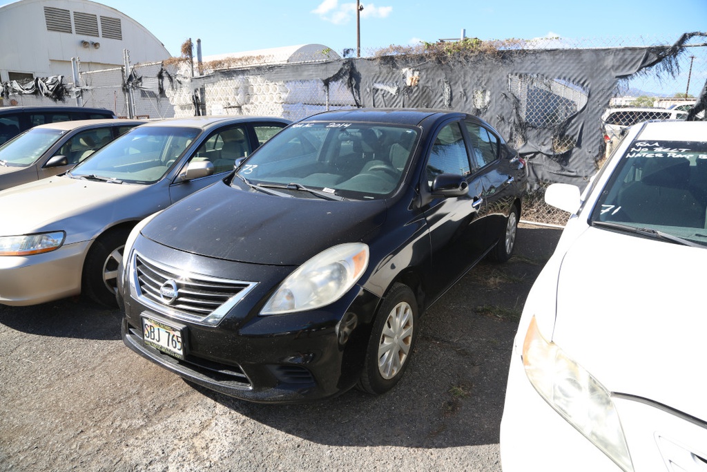 NISS Versa 2014 SBJ765