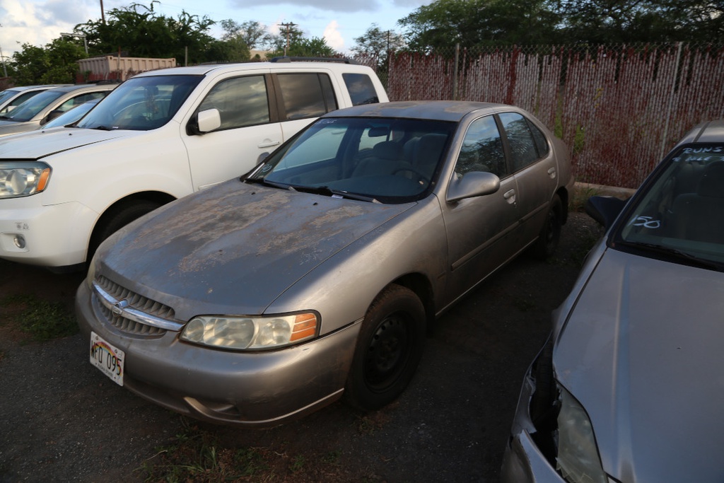NISS Altima 2001 WFD095