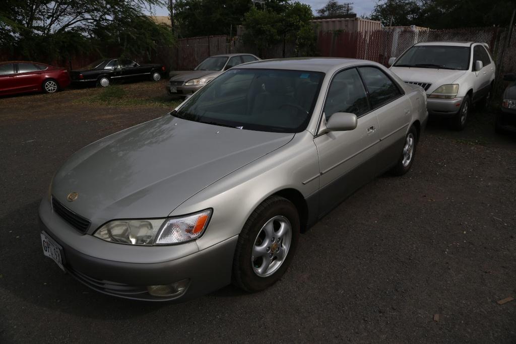 LEXS ES300 1997 GPD930