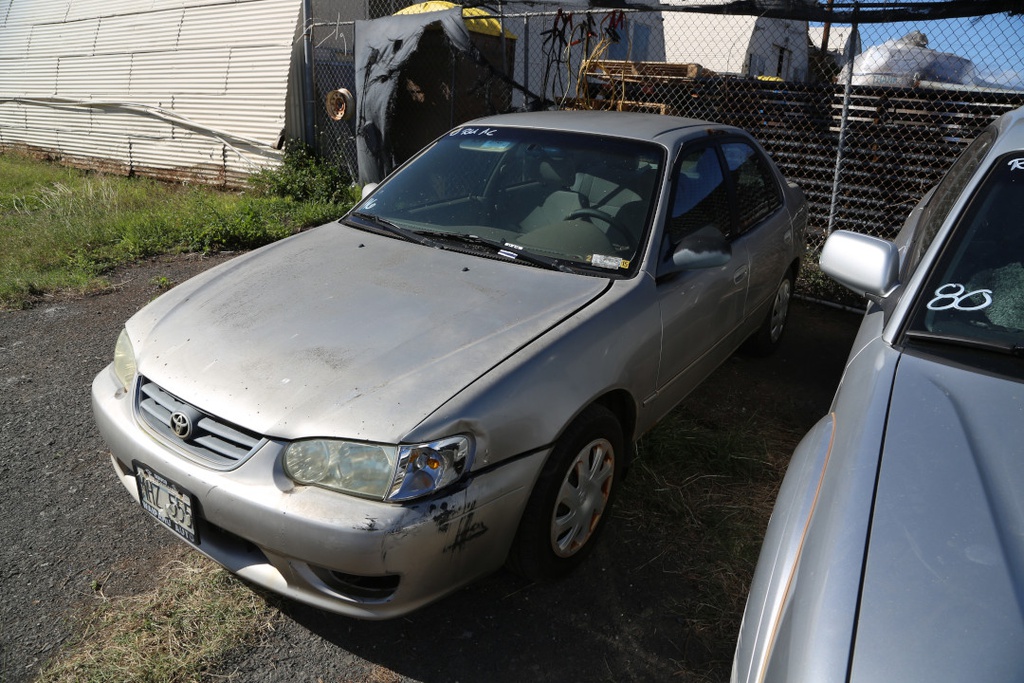 TOYT Corolla 2002 MHZ555