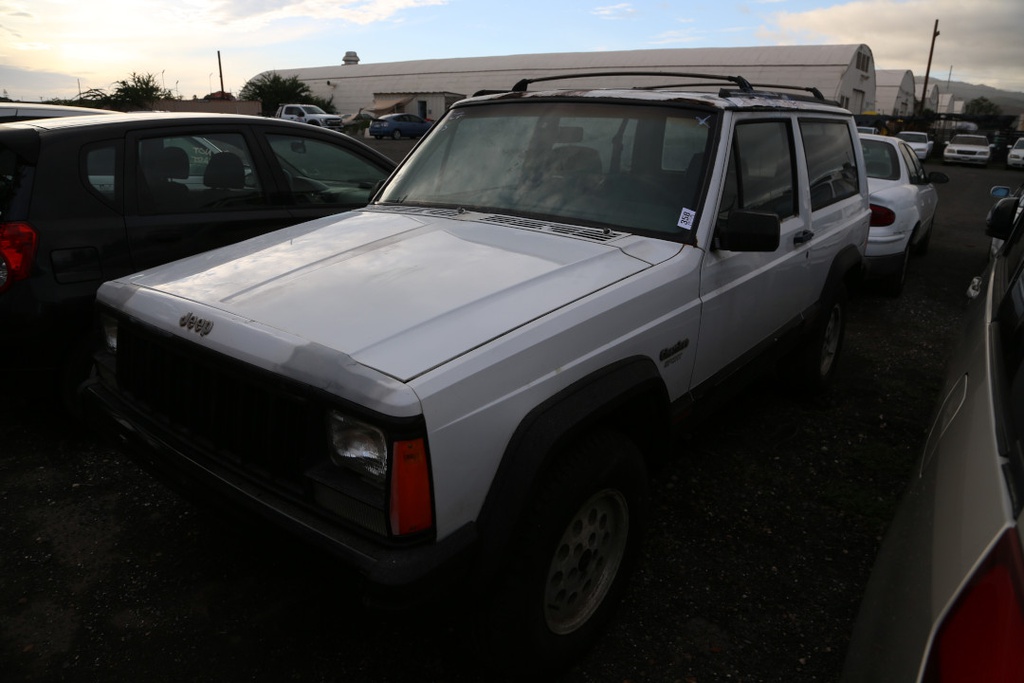 JEEP Cherokee 1993 PTE555