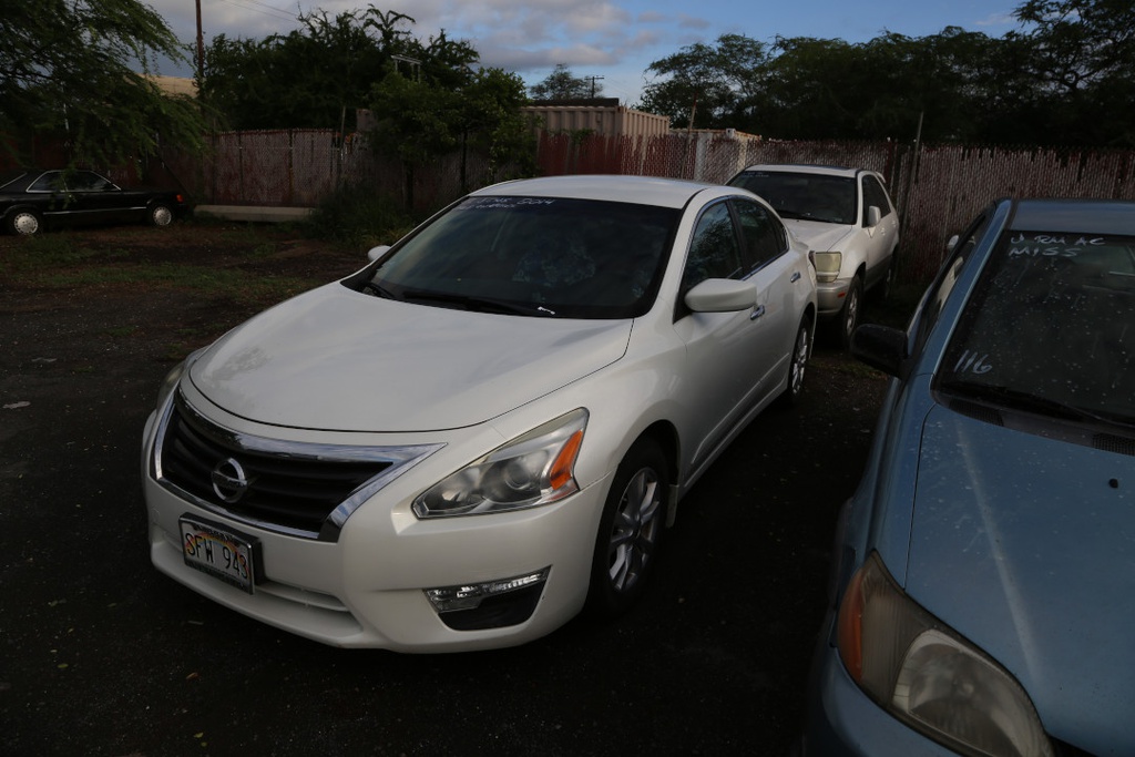 NISS Altima 2014 SFW943