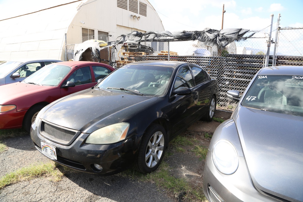NISS Altima 2003 TYF374