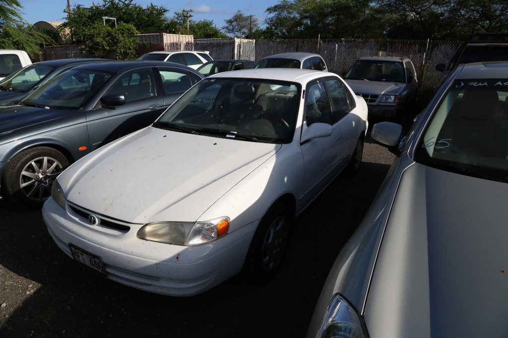 TOYT Corolla 2000 MFT446
