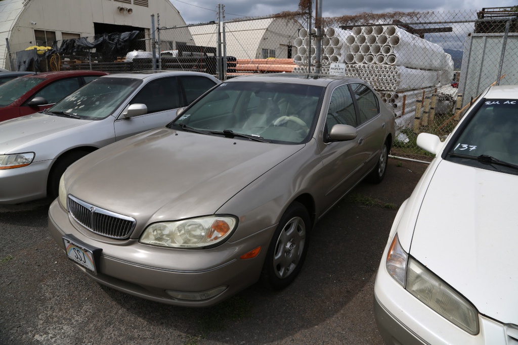 INFI I30 2001 SSJ