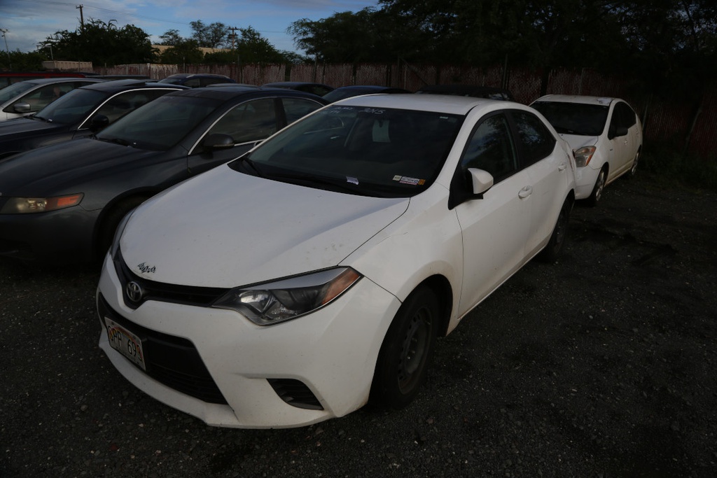 TOYT Corolla LE 2015 SPP693