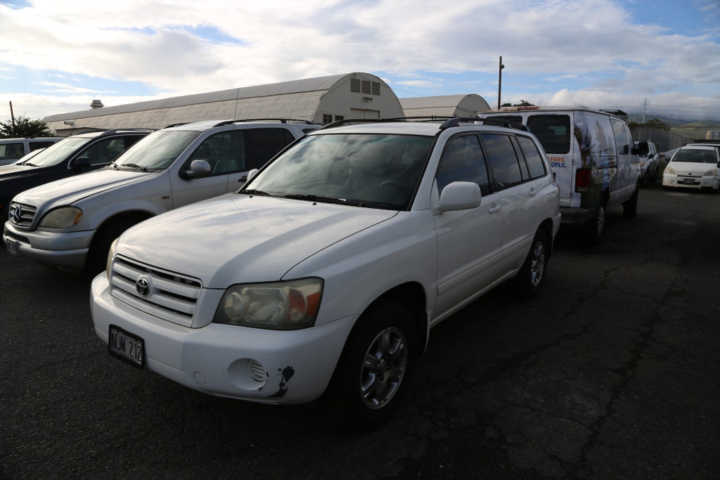 TOYT Highlander 2004 NJW212