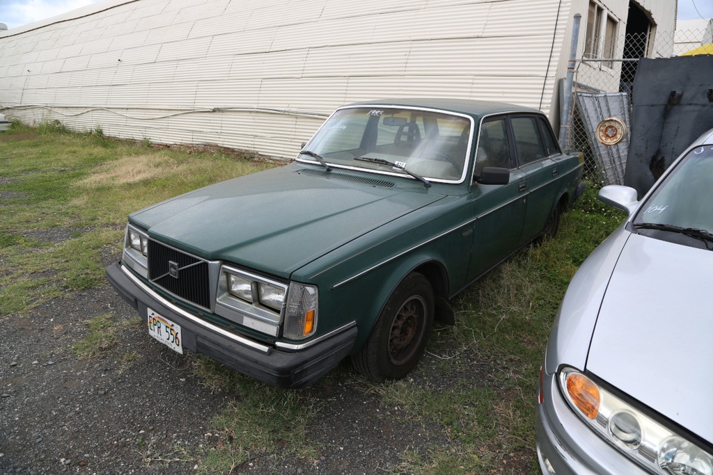 VOLV 240 1983 EPR556