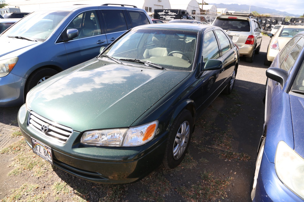 TOYT Camry 2000 MFZ843