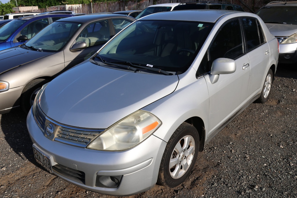 NISS Versa 2007 PRW878